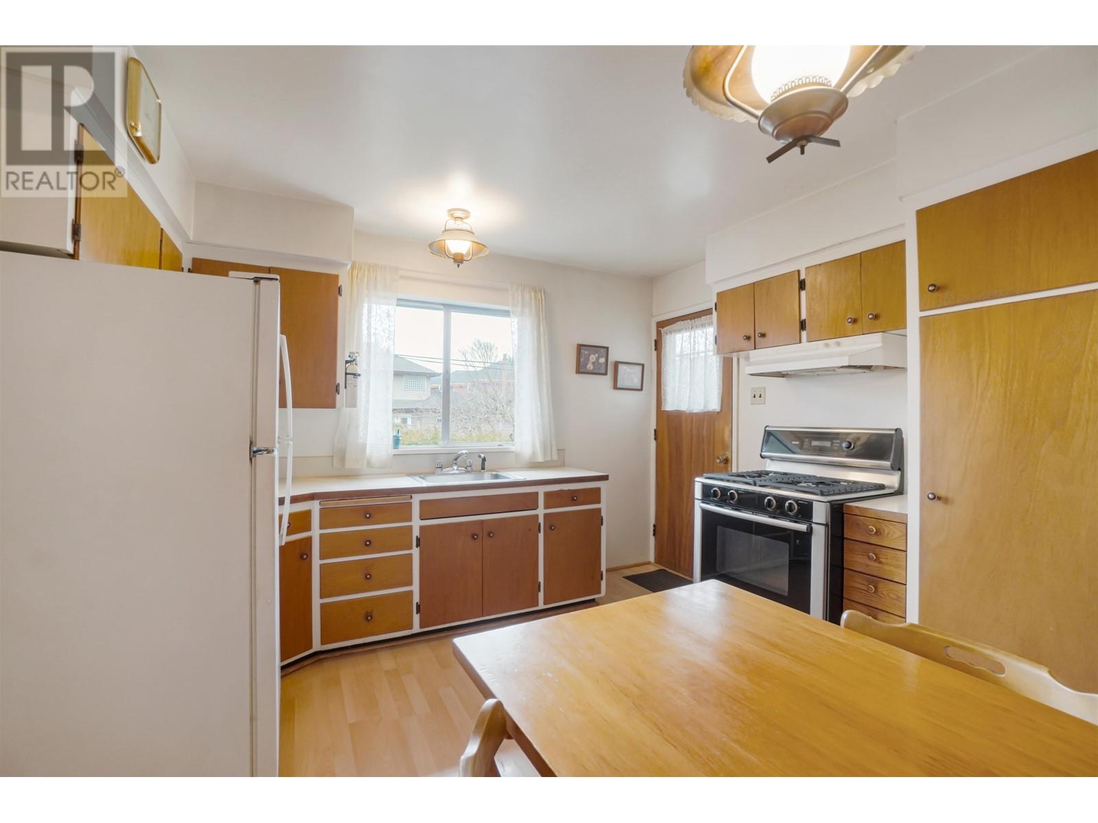 9831 SEACOTE Road, Richmond
