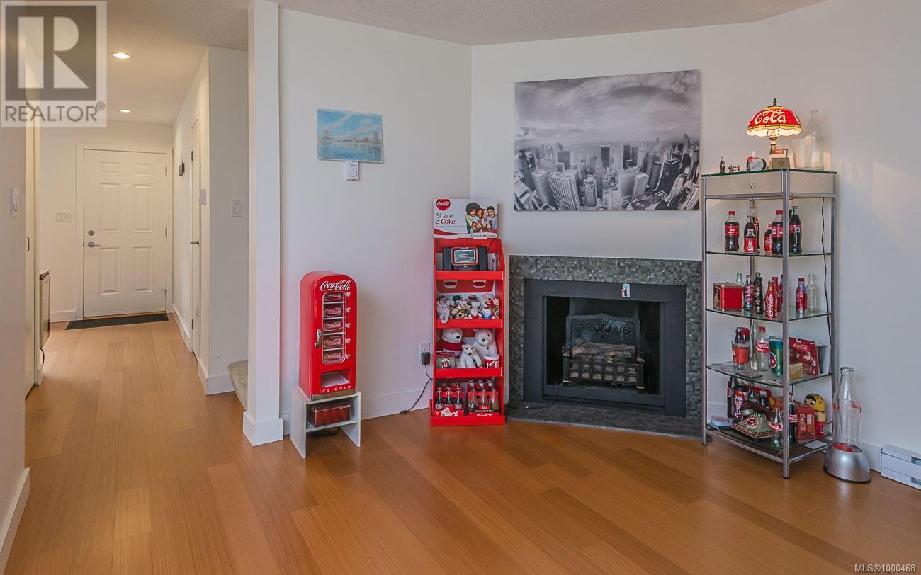 Photo 11 of 12 444 Bruce Ave, Nanaimo BC