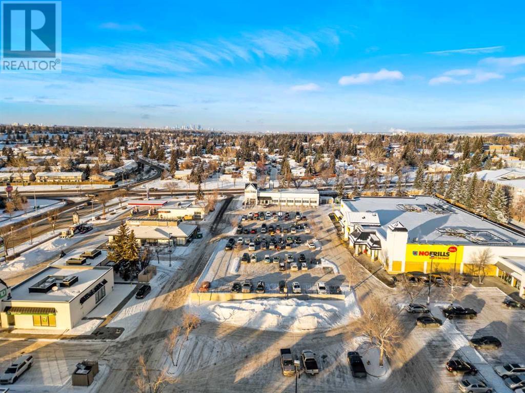 Single Family House Bi-level for Sale in   Avenue SE Deer Run Calgary 