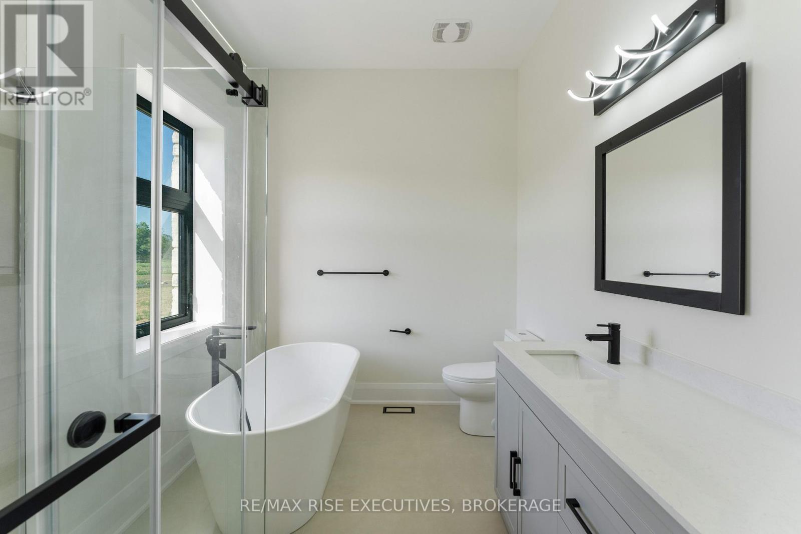 Photo 14 of 134 Hineman Street, Kingston ON