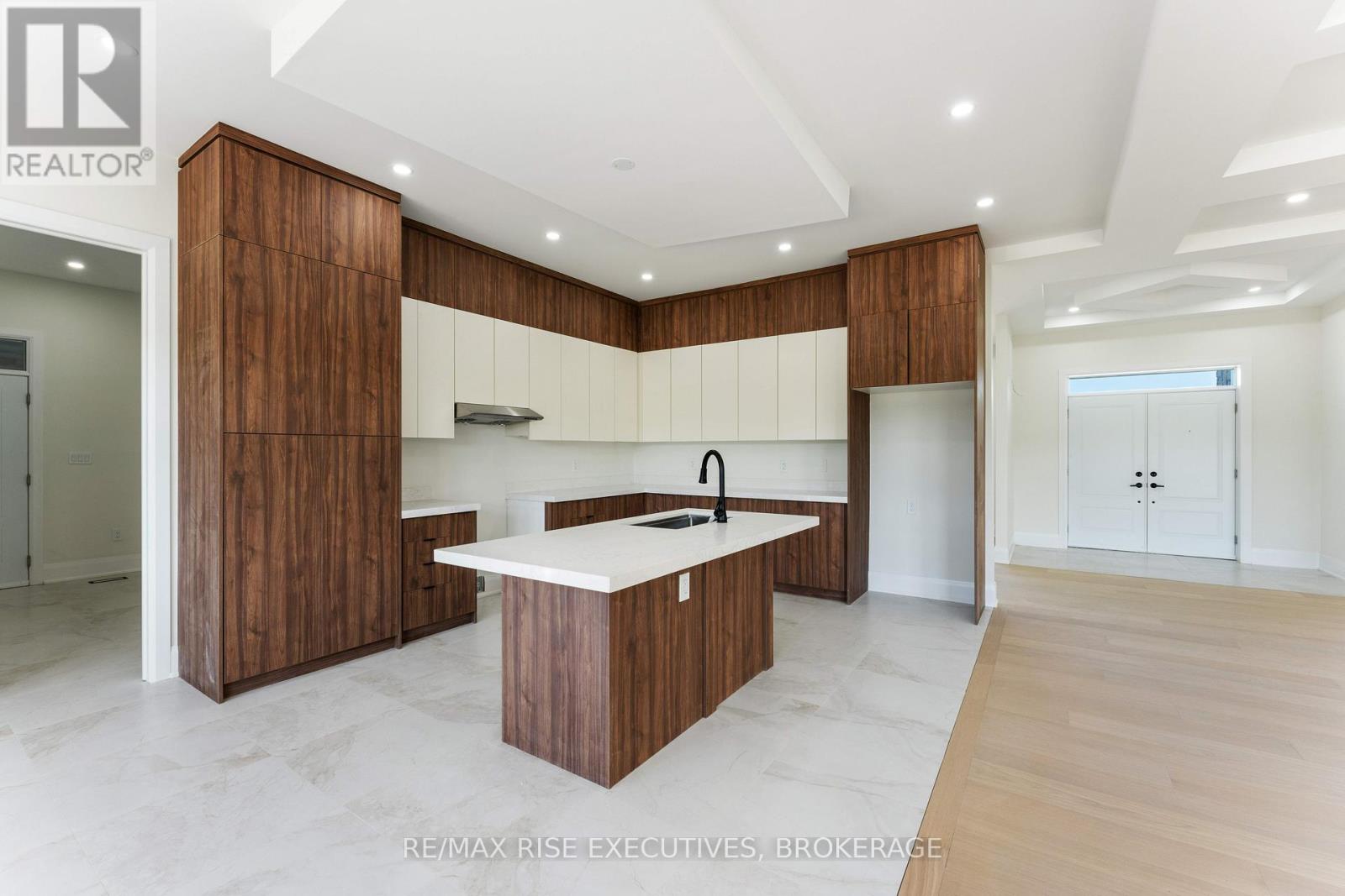 Photo 7 of 134 Hineman Street, Kingston ON