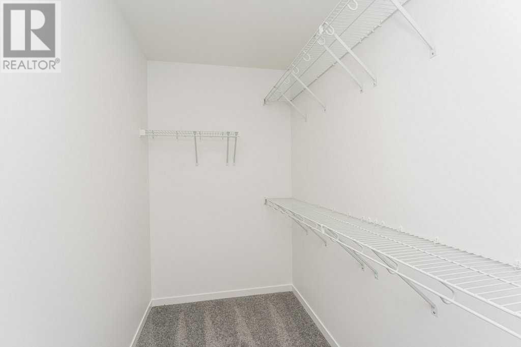 Single Family House for Sale in  Creekstone Grove SW Pine Creek Calgary 