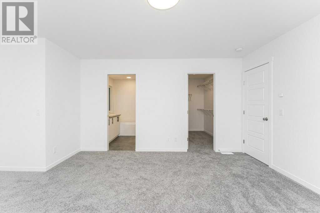 Single Family House for Sale in  Creekstone Grove SW Pine Creek Calgary 