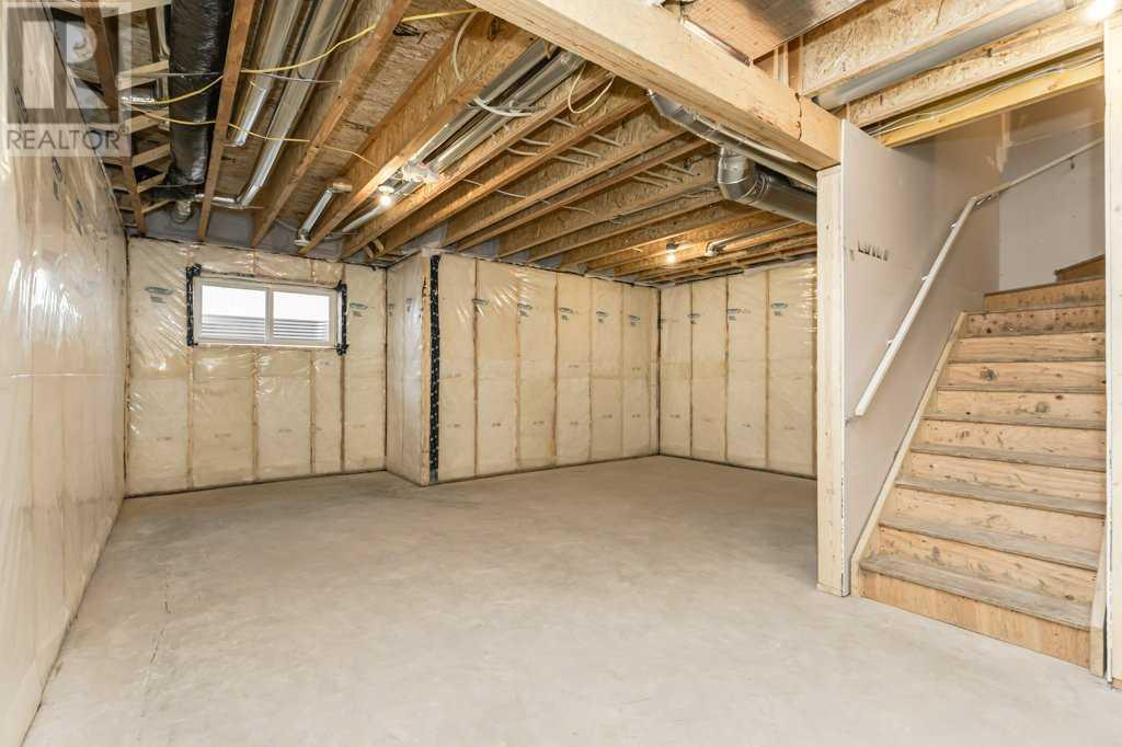 Single Family House for Sale in  Creekstone Grove SW Pine Creek Calgary 