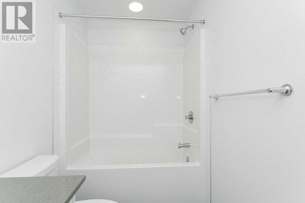 Single Family House for Sale in  Creekstone Grove SW Pine Creek Calgary 