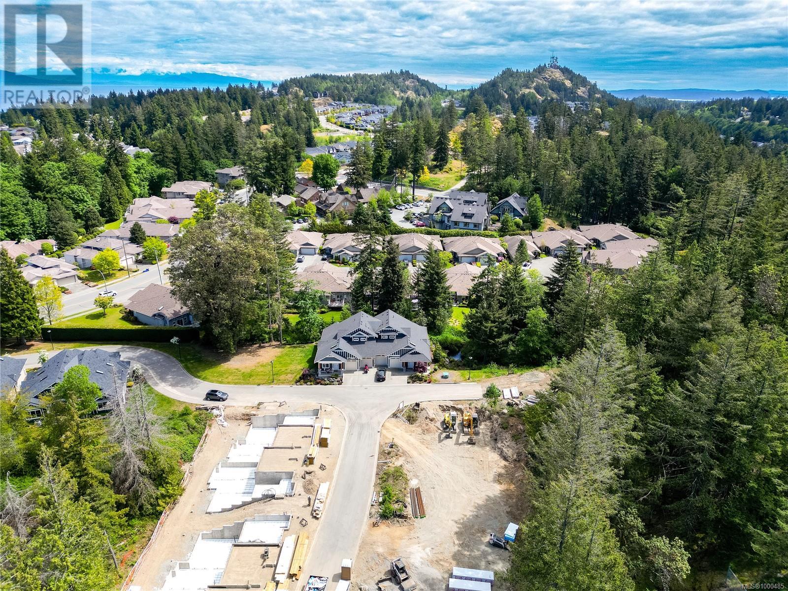 Photo 6 of 5388 Song Sparrow Way, Nanaimo BC