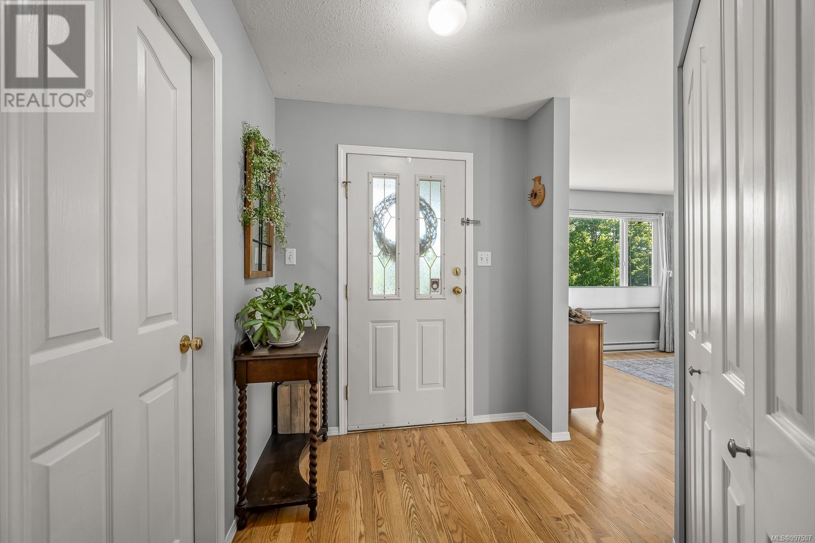 1237 Guthrie Rd, Comox