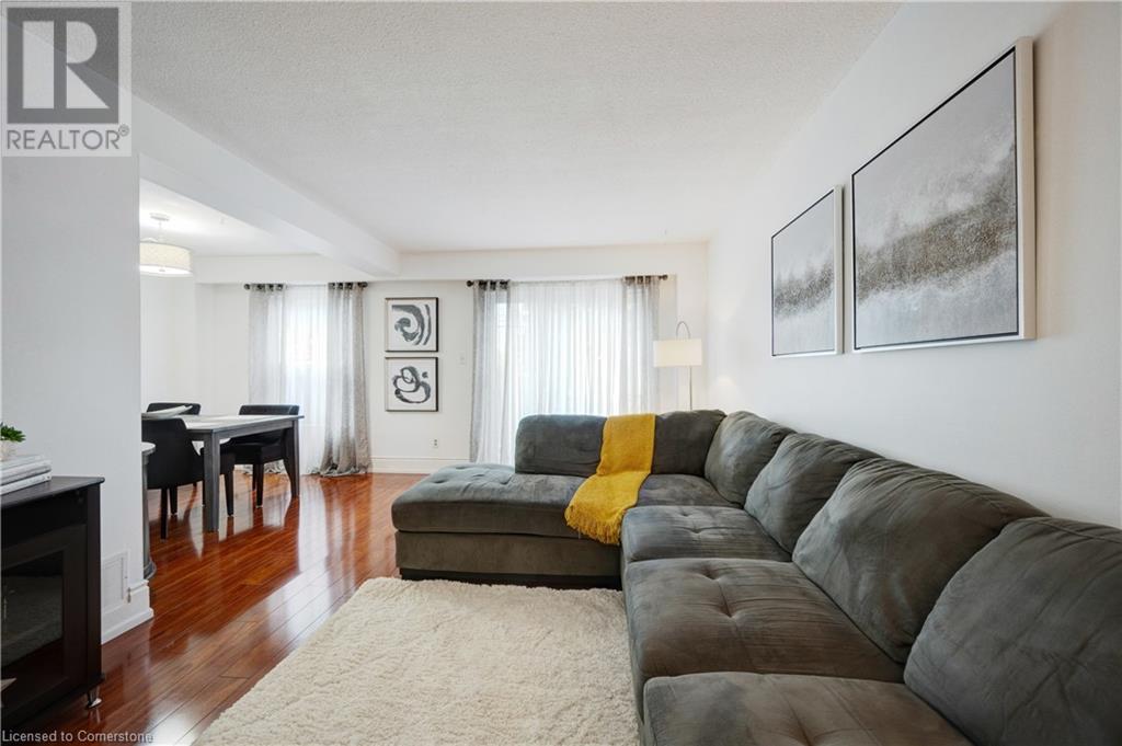 Photo 10 of 3430 Brandon Gate Drive Unit 31, Mississauga ON