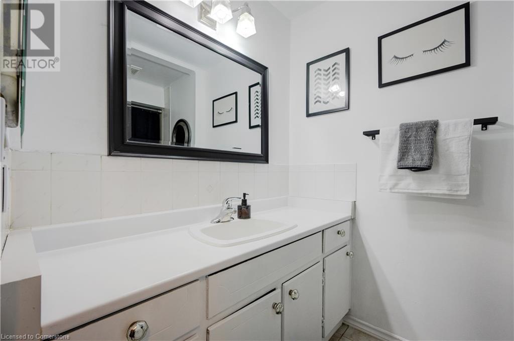Photo 5 of 3430 Brandon Gate Drive Unit 31, Mississauga ON