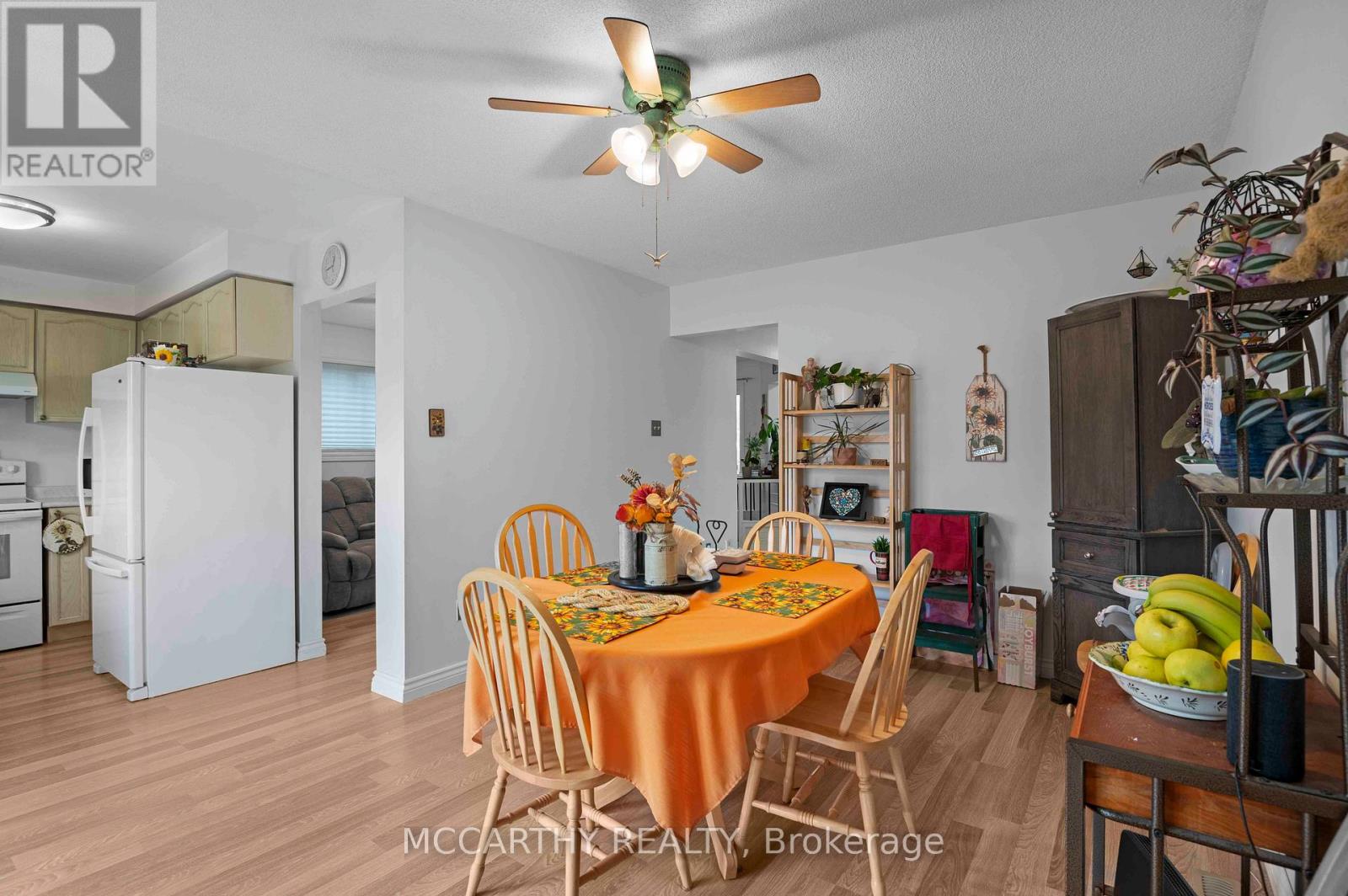 Photo 2 of 34 Corrie Crescent, Essa ON