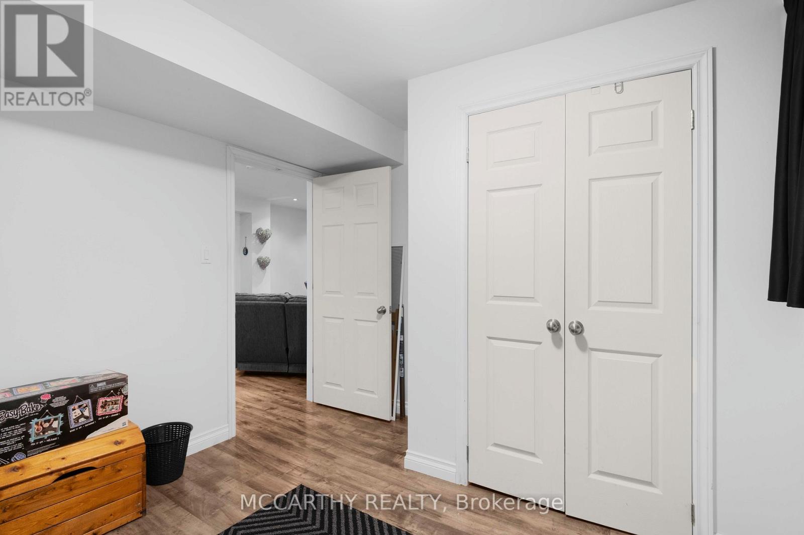 Photo 20 of 34 Corrie Crescent, Essa ON