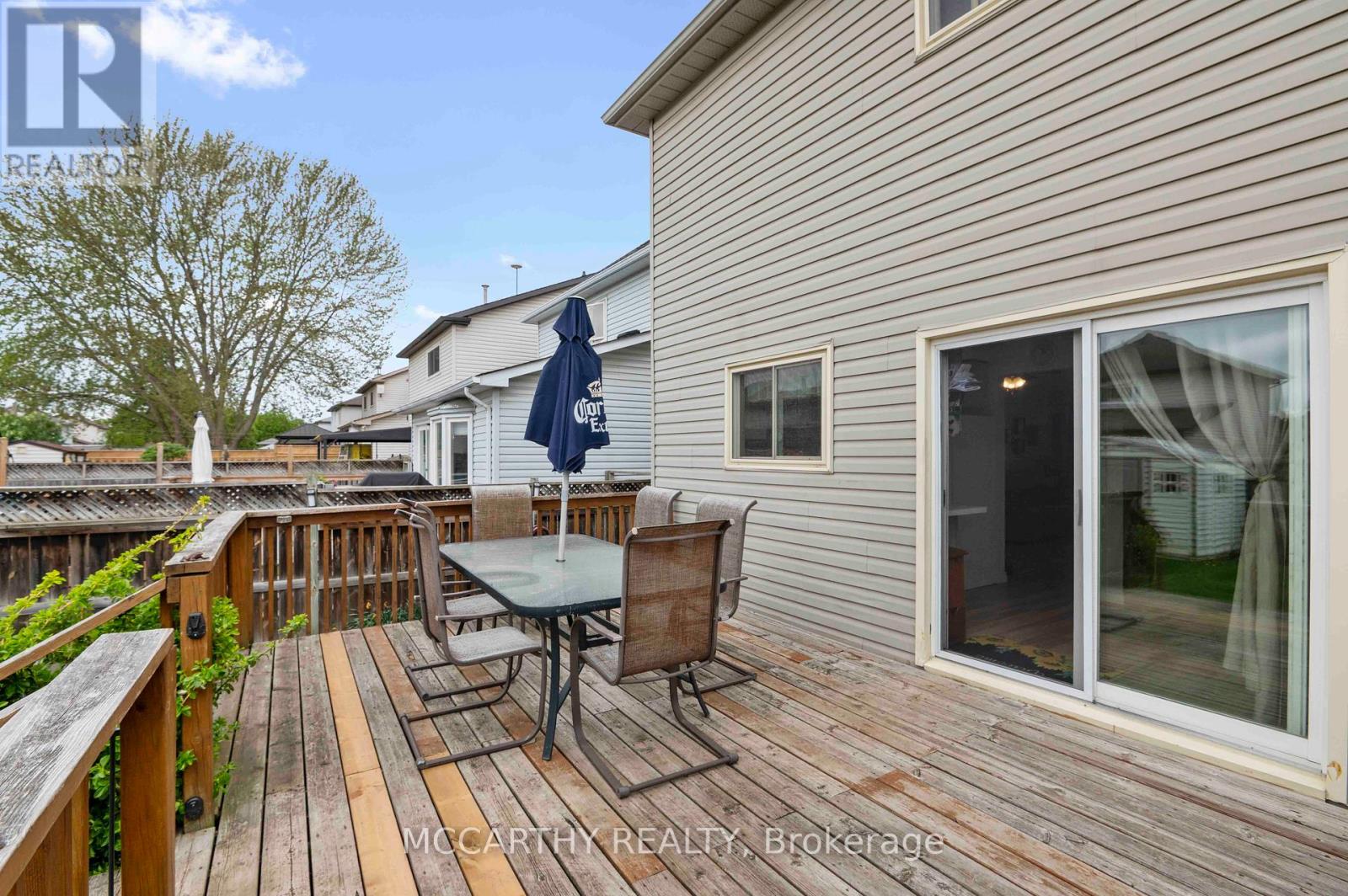 Photo 18 of 34 Corrie Crescent, Essa ON