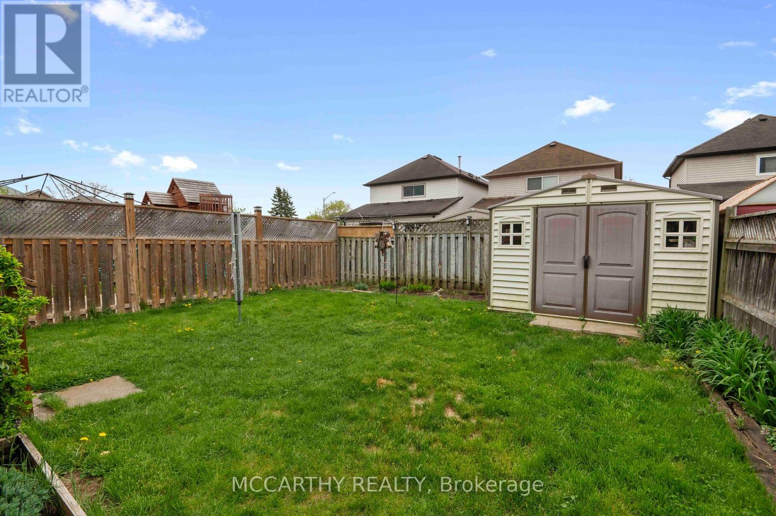 Photo 17 of 34 Corrie Crescent, Essa ON