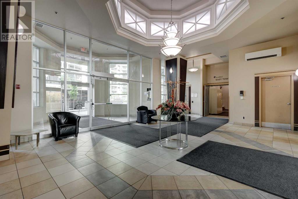 Single Family House for Sale in    Avenue SW Downtown West End Calgary 