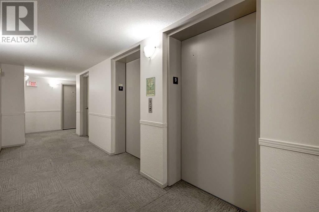 Single Family House for Sale in    Avenue SW Downtown West End Calgary 