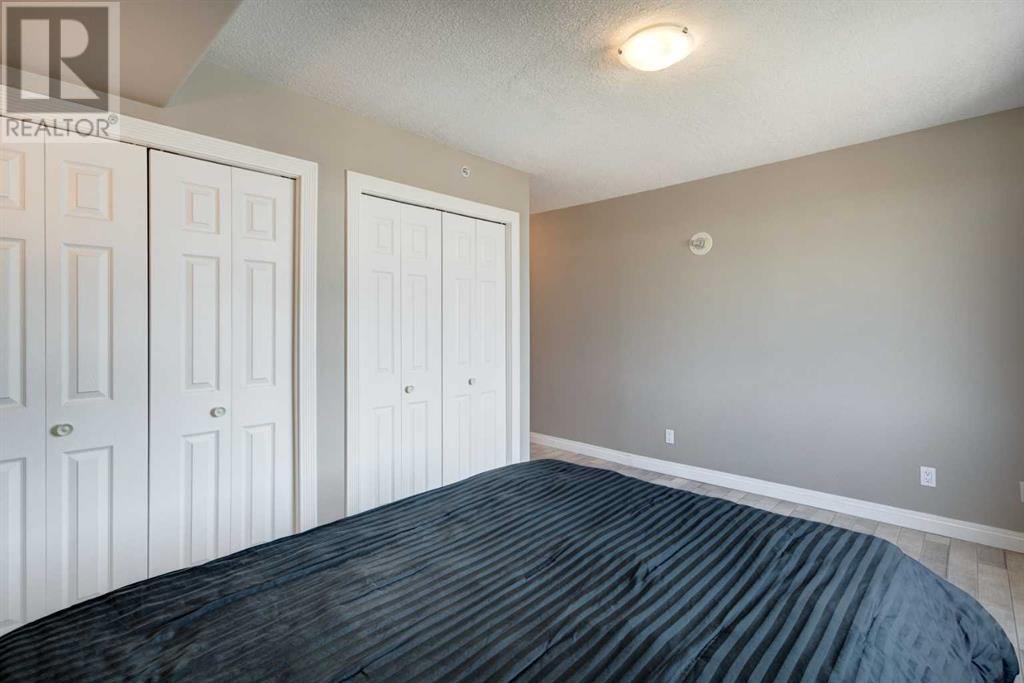Single Family House for Sale in    Avenue SW Downtown West End Calgary 