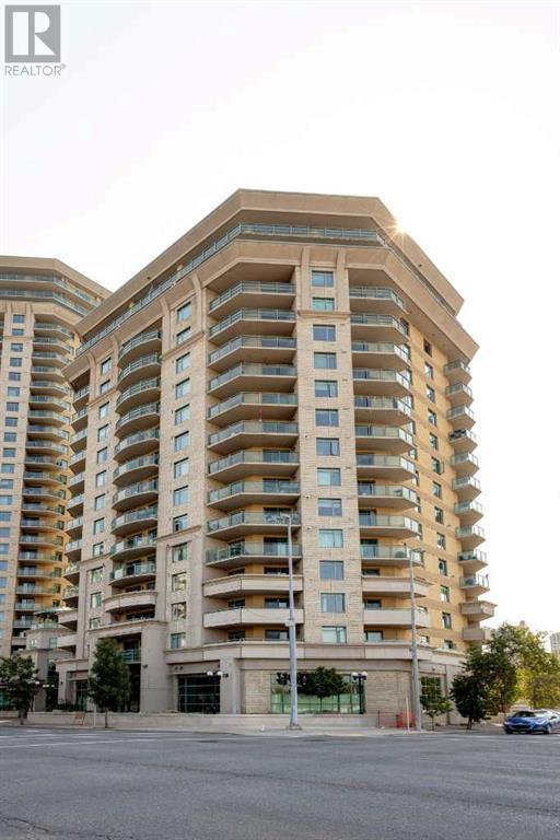 Single Family House for Sale in    Avenue SW Downtown West End Calgary 