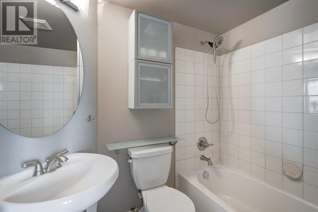 Single Family House for Sale in    Avenue SW Downtown West End Calgary 