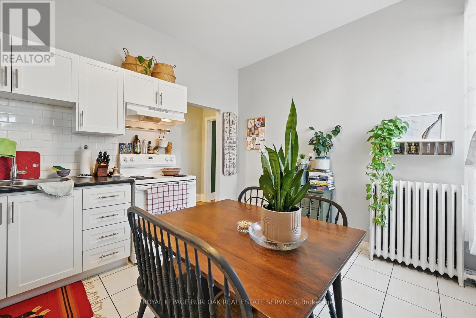 Photo 5 of 55 Barton Street W, Hamilton ON