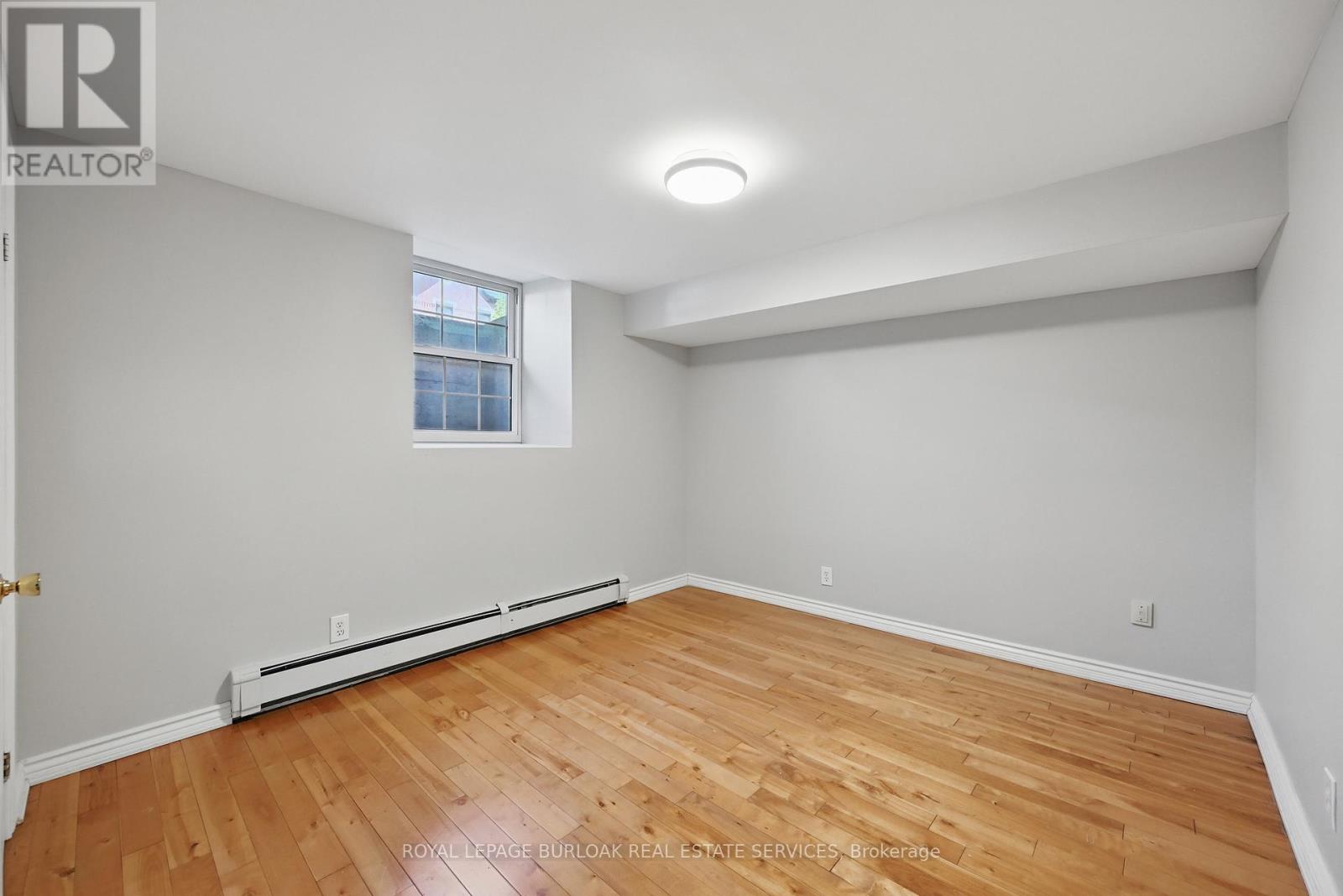 Photo 3 of 55 Barton Street W, Hamilton ON