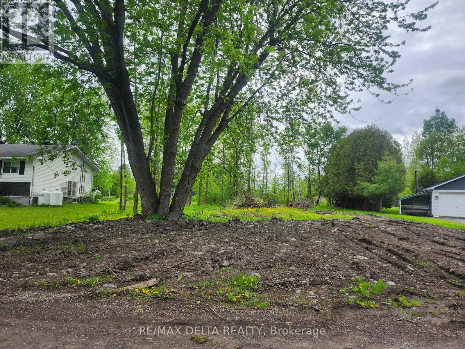Photo 16 of 14 3435 Old Highway 17, Clarencerockland ON
