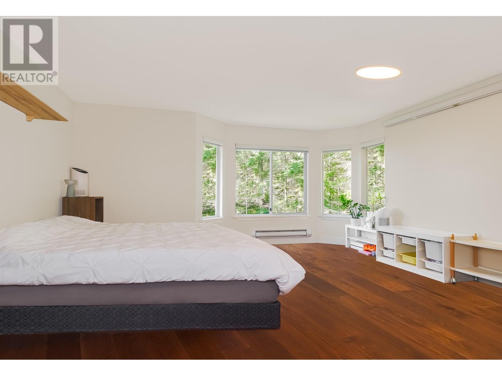 1576 BRAMBLE LANE, Coquitlam real estate listing R3004928