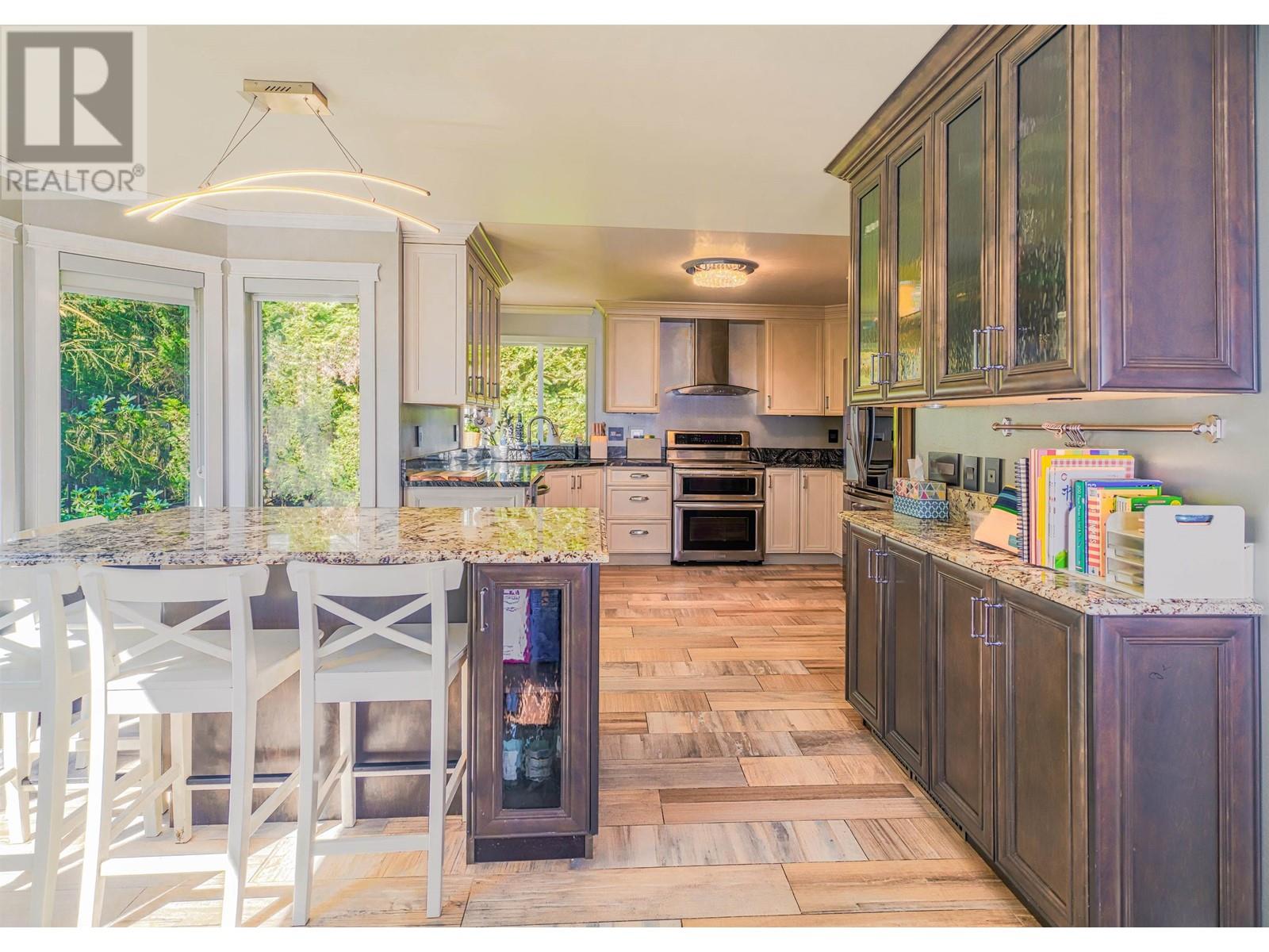 1576 BRAMBLE LANE, Coquitlam real estate listing R3004928