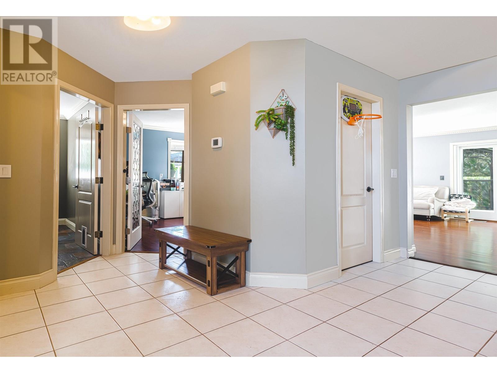 1576 BRAMBLE LANE, Coquitlam real estate listing R3004928