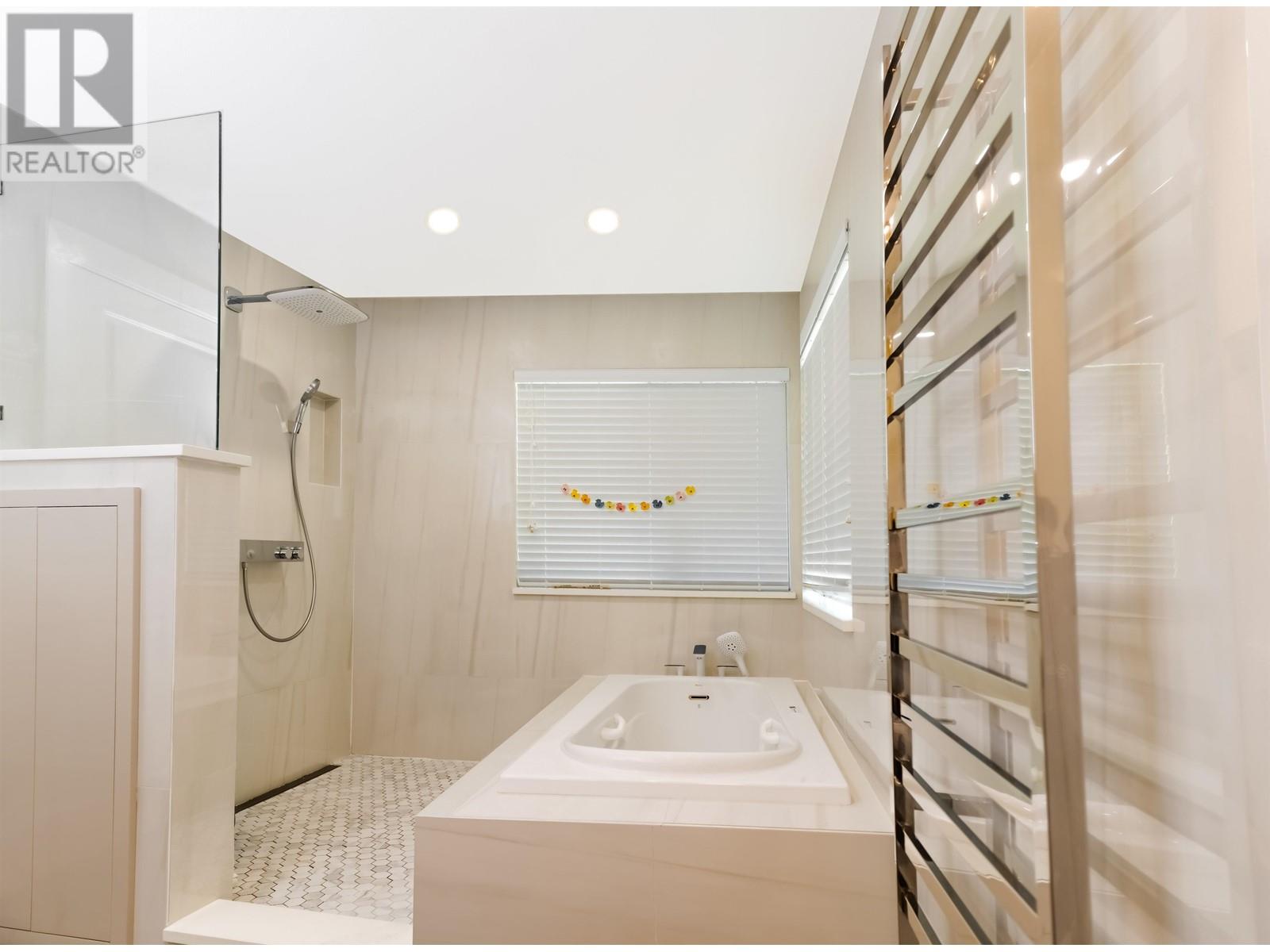 1576 BRAMBLE LANE, Coquitlam real estate listing R3004928