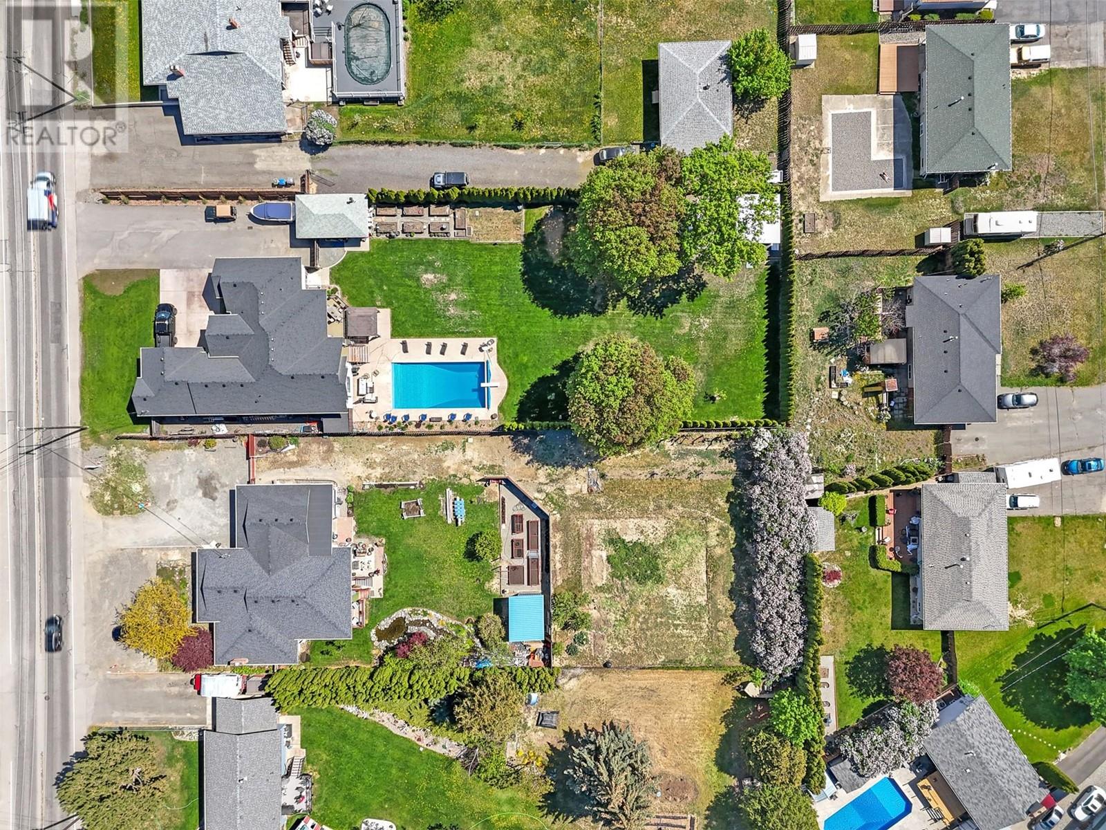 2029 PARKCREST AVENUE - Image 4