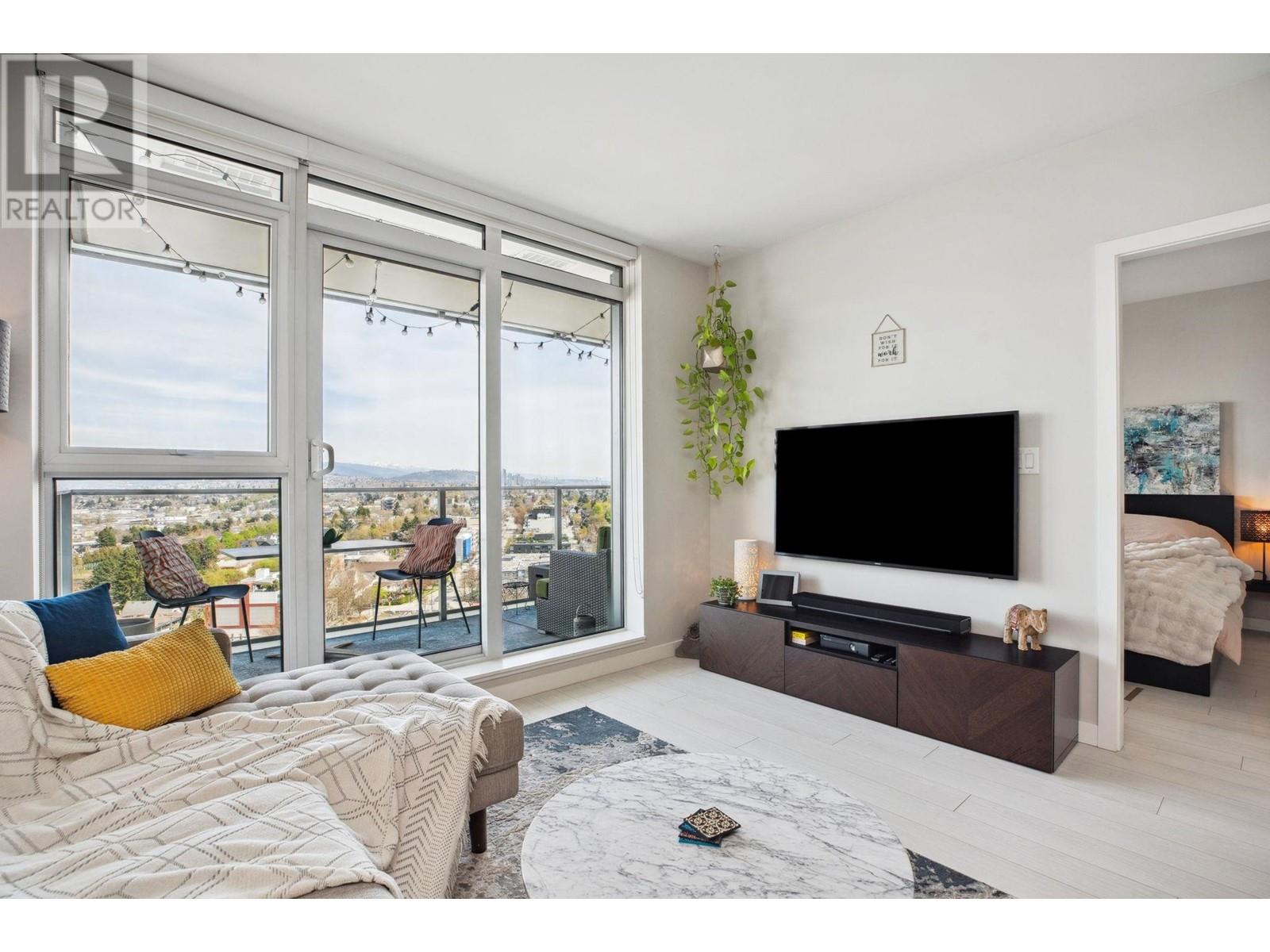 Photo 7 of 1804 285 E 10th Avenue, Vancouver BC