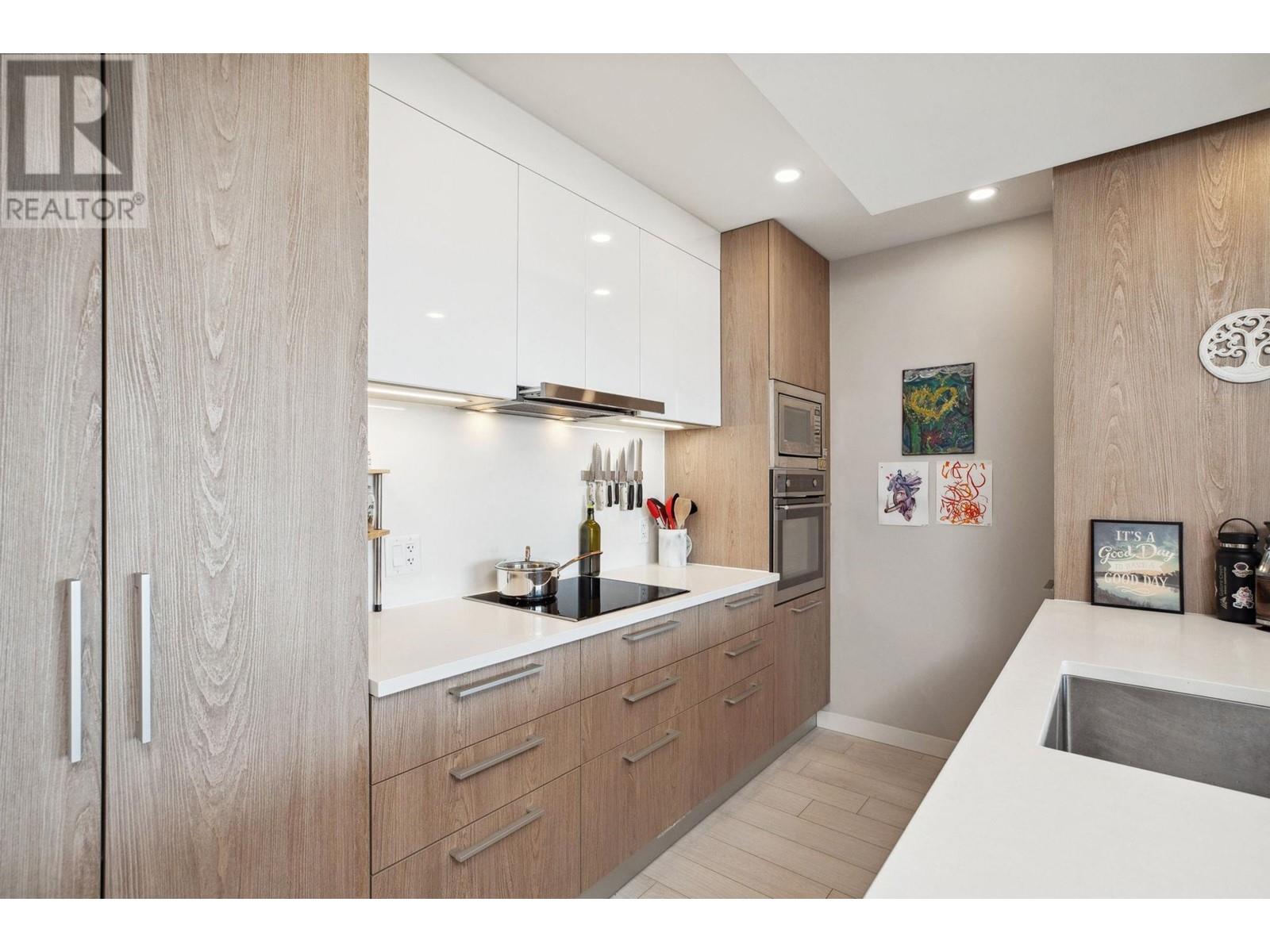 Photo 11 of 1804 285 E 10th Avenue, Vancouver BC