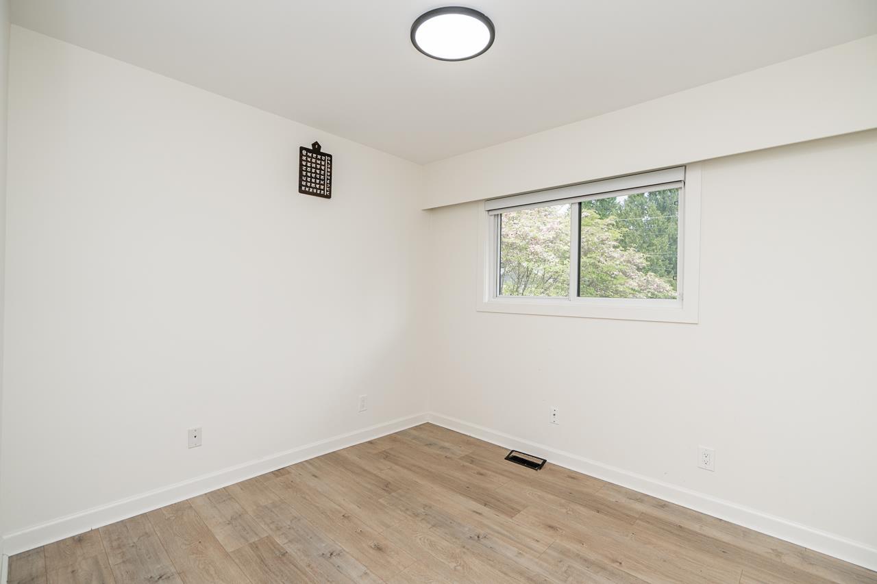 Photo 24 of 4437 196 A Street, Langley BC