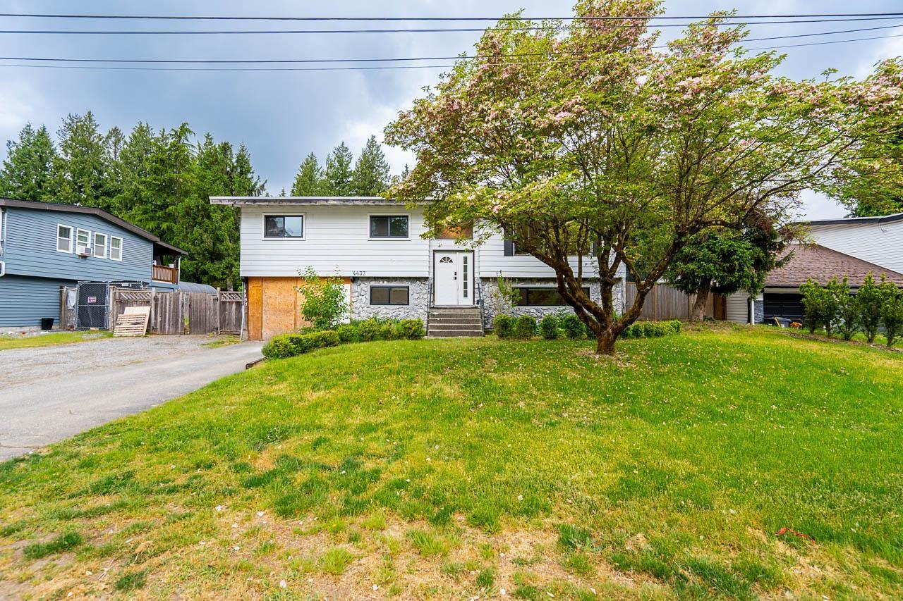 Photo 1 of 4437 196 A Street, Langley BC