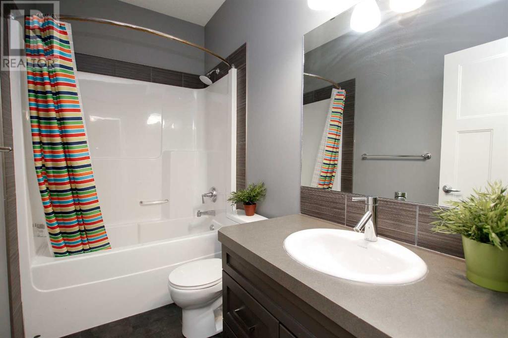 121 Traptow Close, Red Deer
