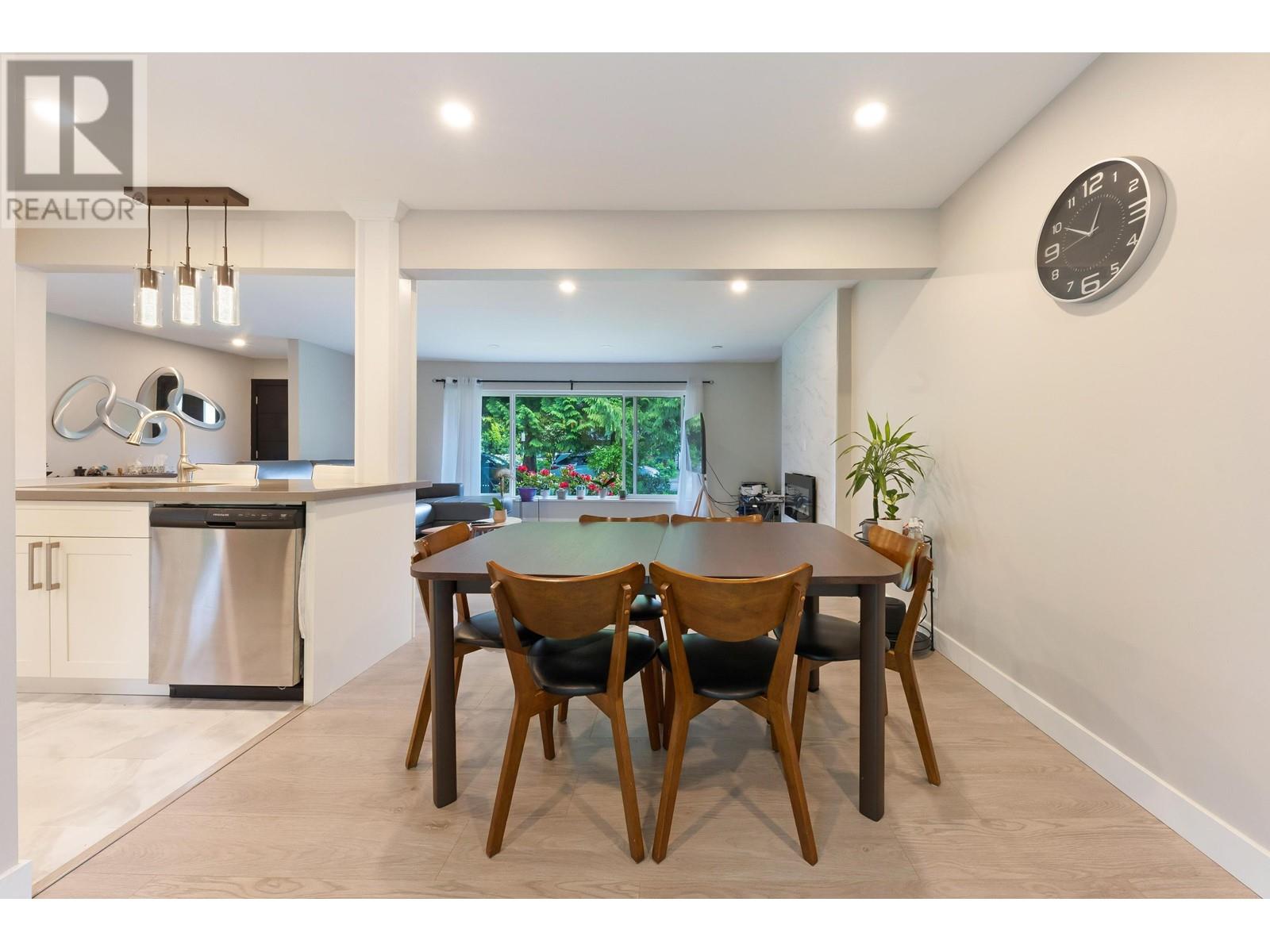 Photo 12 of 4477 Primrose Lane, North Vancouver BC