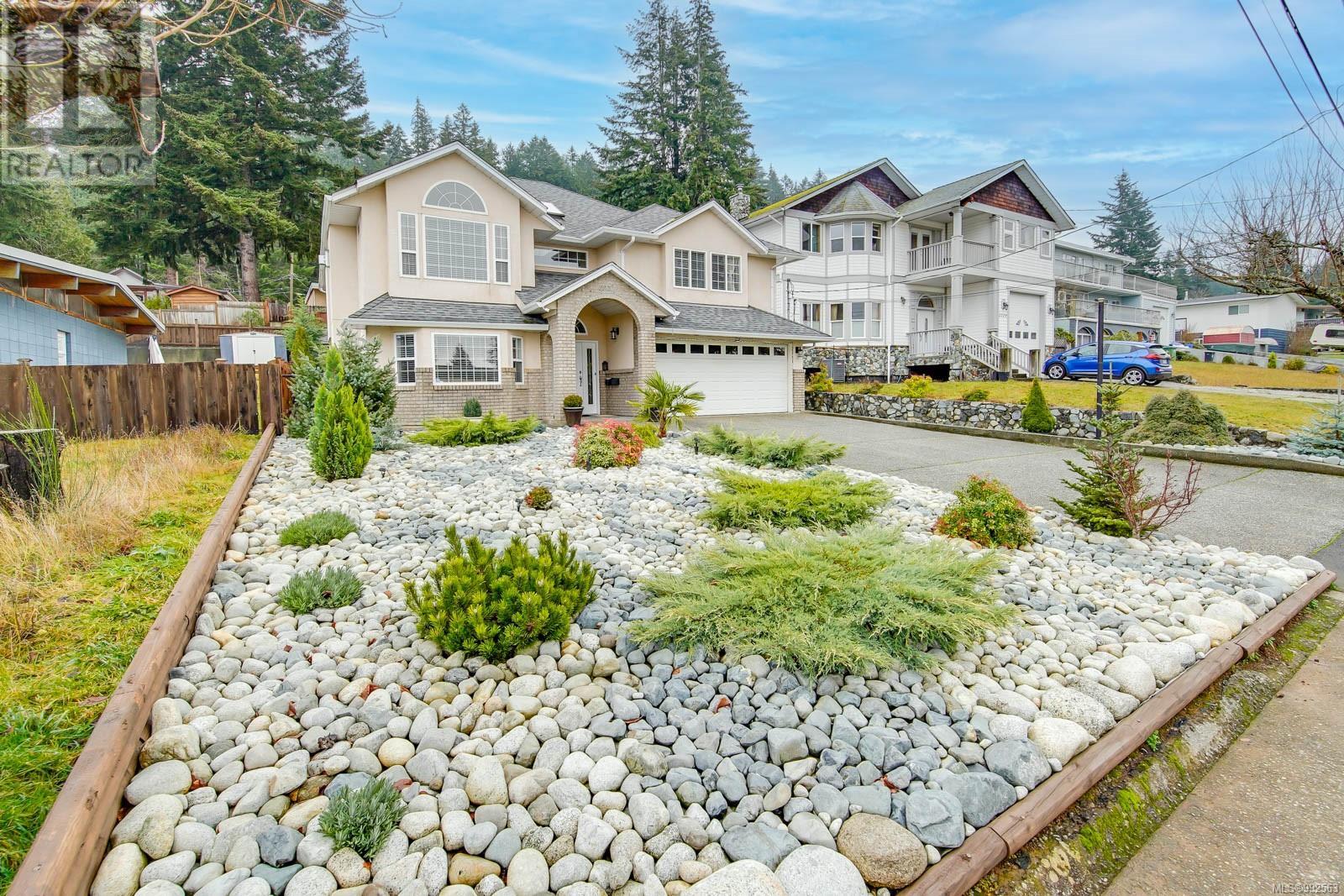 2231 14th Ave, Port Alberni real estate listing 992563
