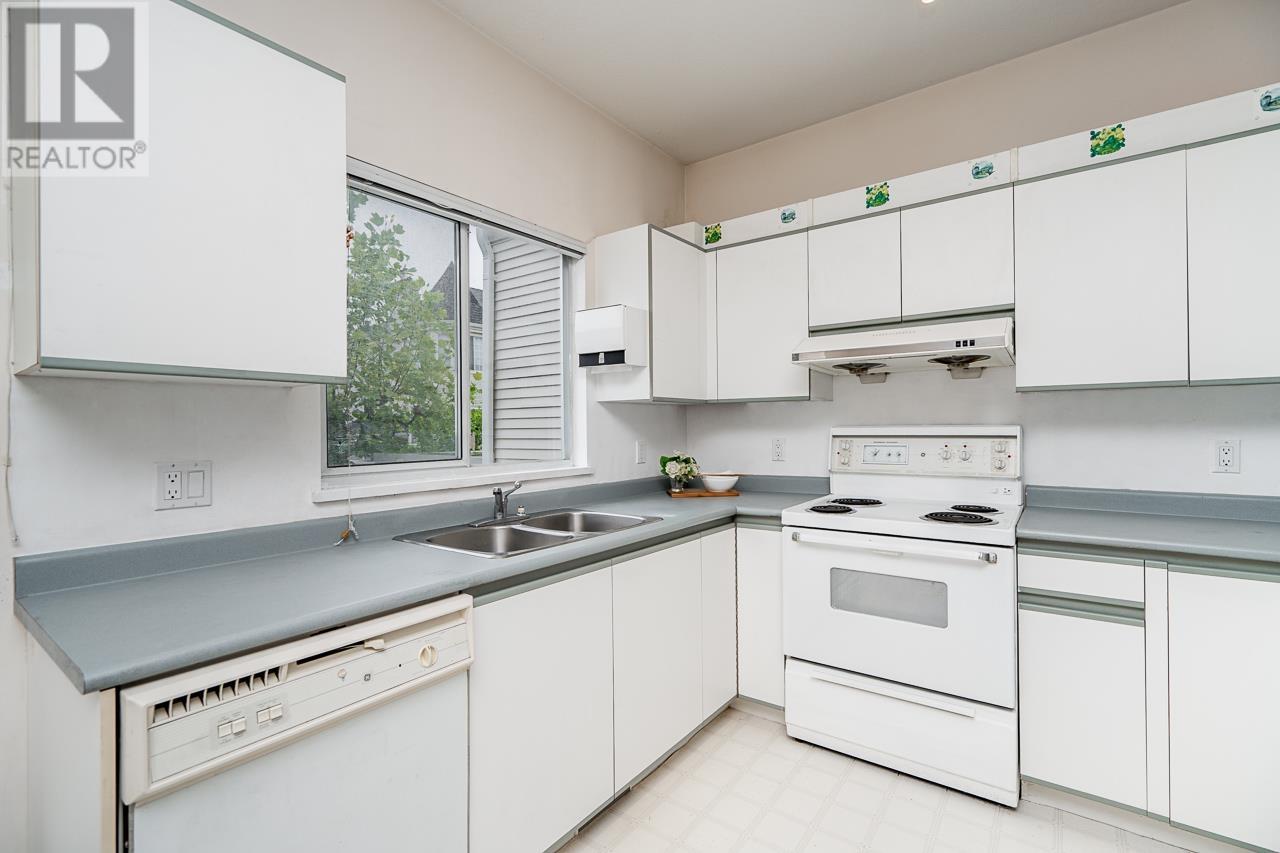 #7-12981 JACK BELL Drive, Richmond