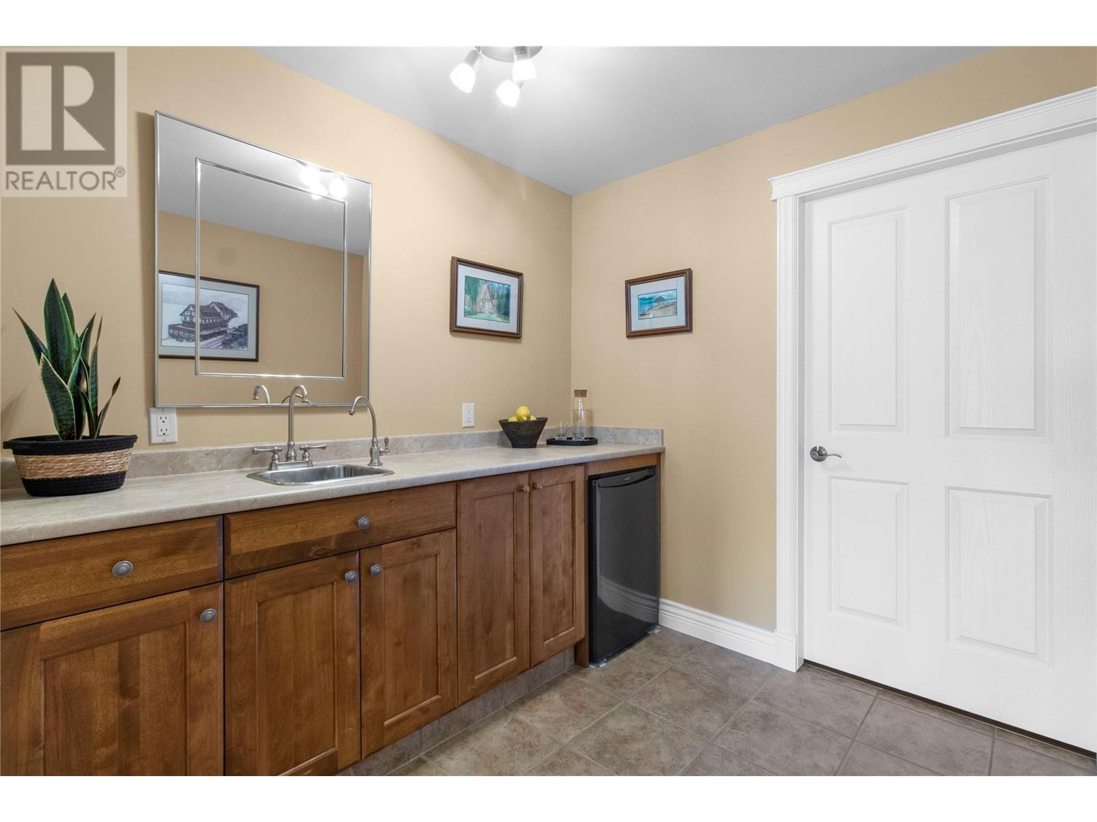  3011 Durham Road, Blind Bay