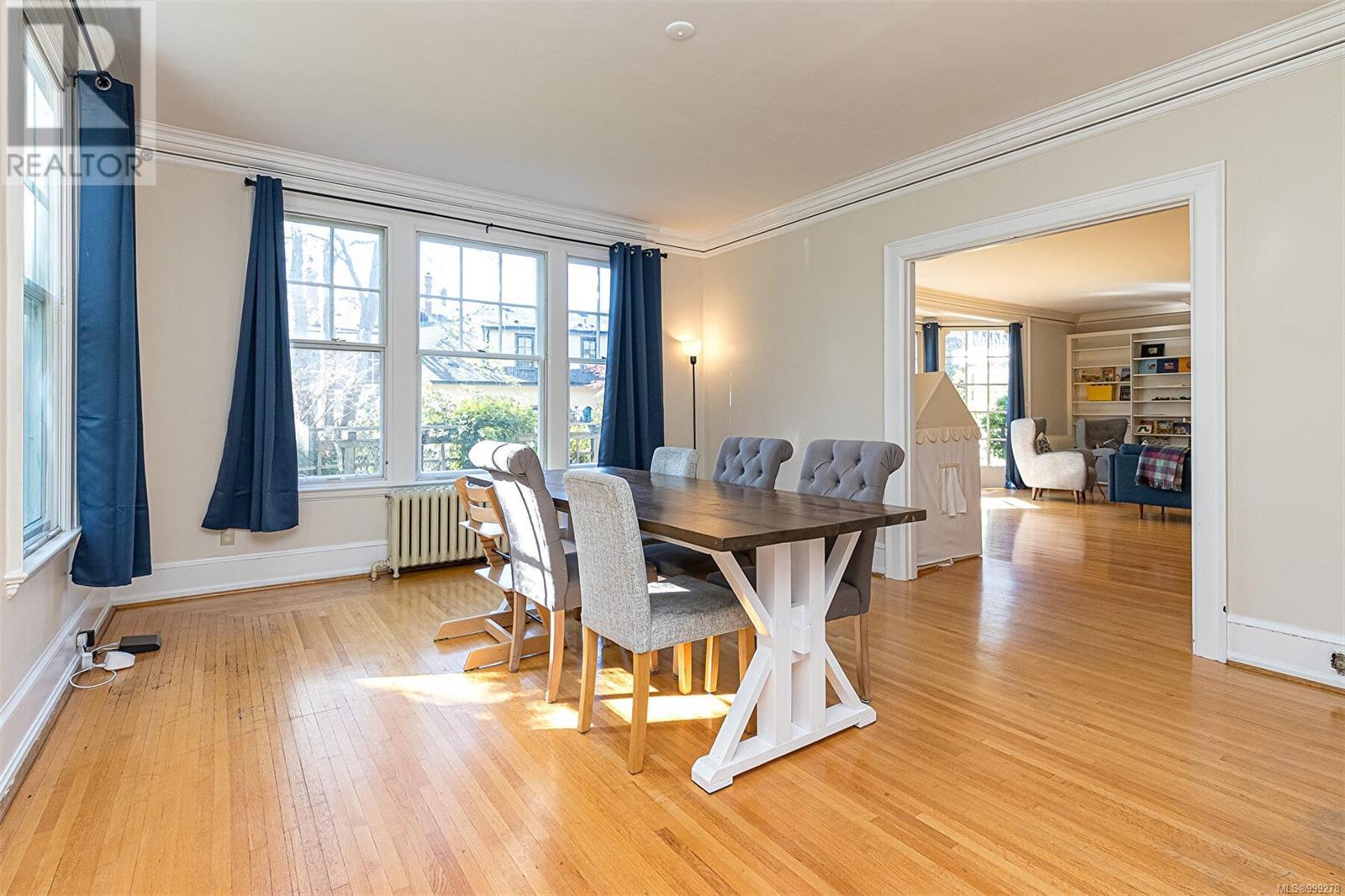 Photo 11 of 820 Pemberton Rd, Victoria BC