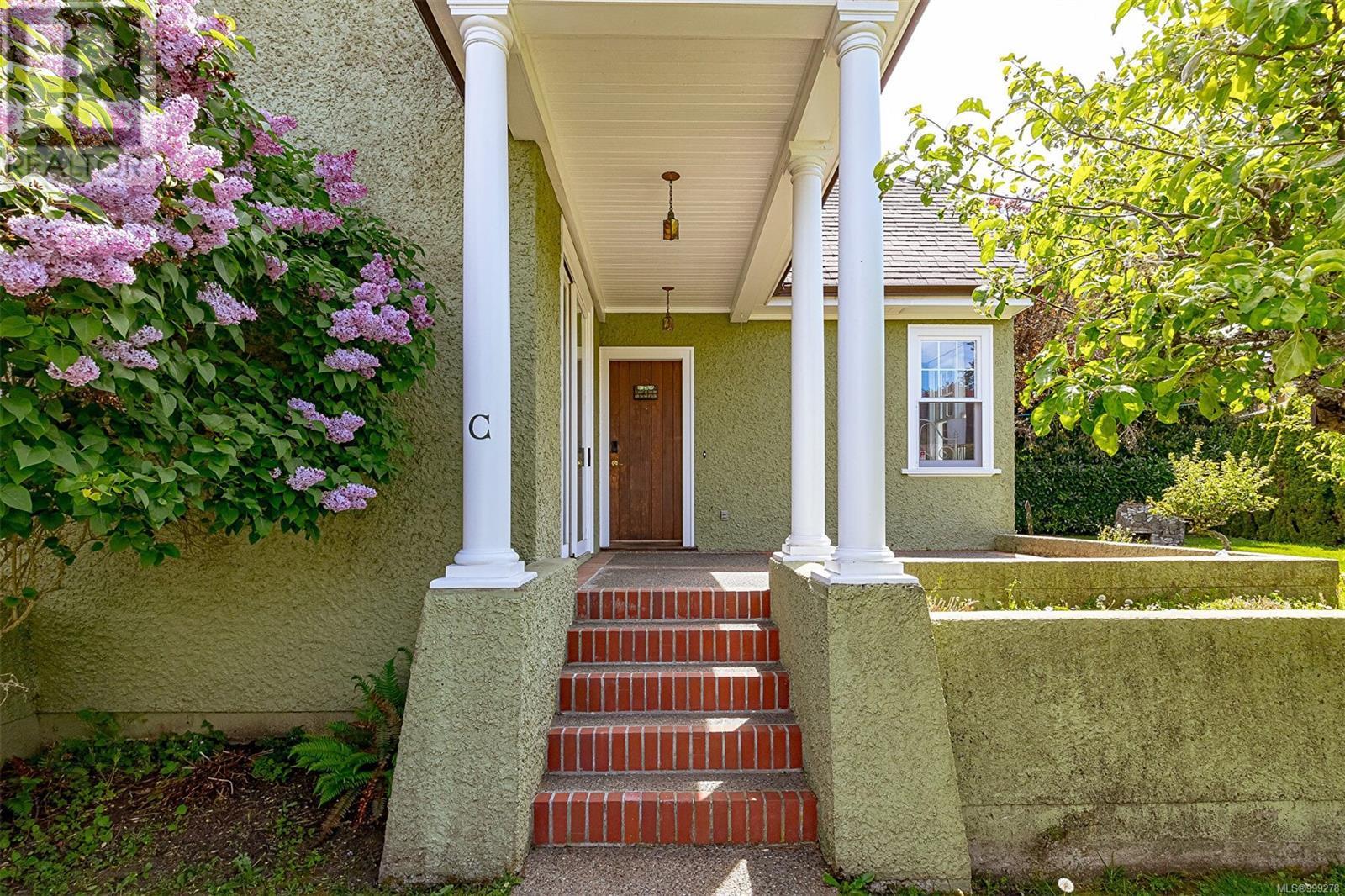 Photo 53 of 820 Pemberton Rd, Victoria BC