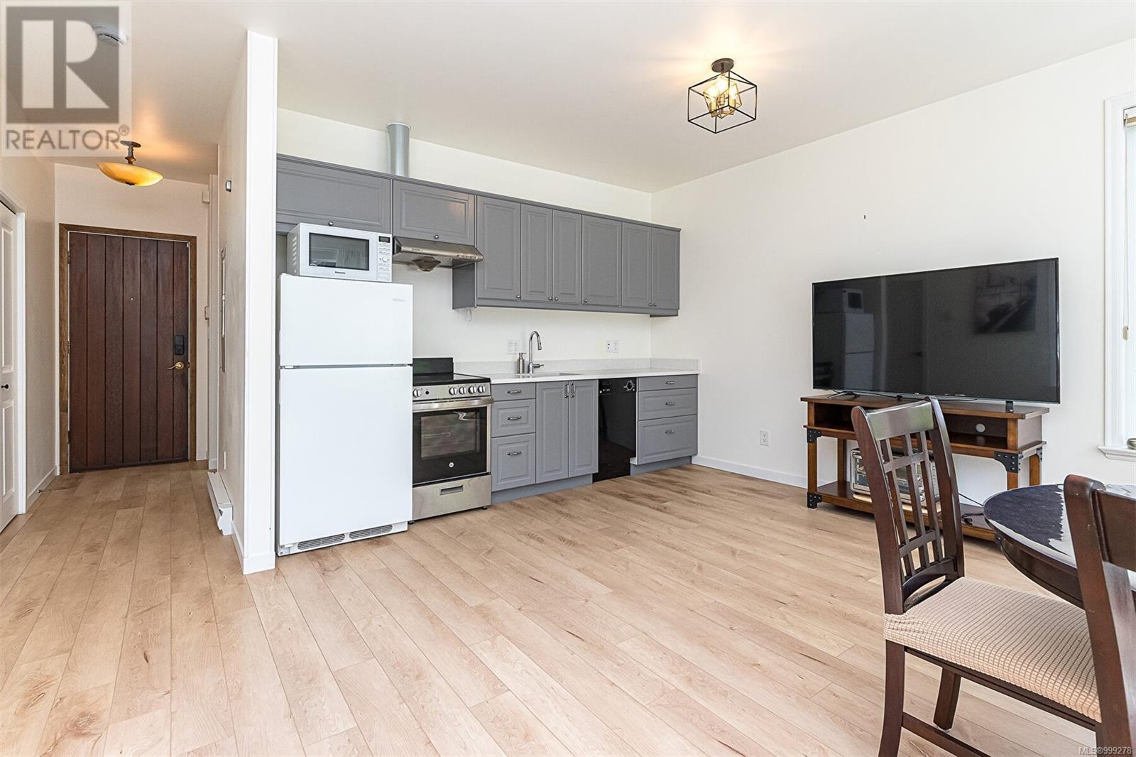 Photo 57 of 820 Pemberton Rd, Victoria BC