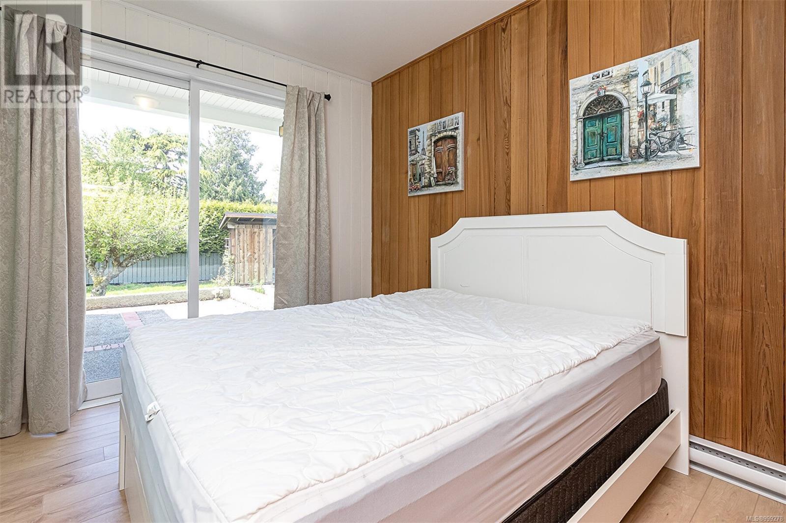 Single Family House Character for Sale in  Pemberton Rd Victoria 