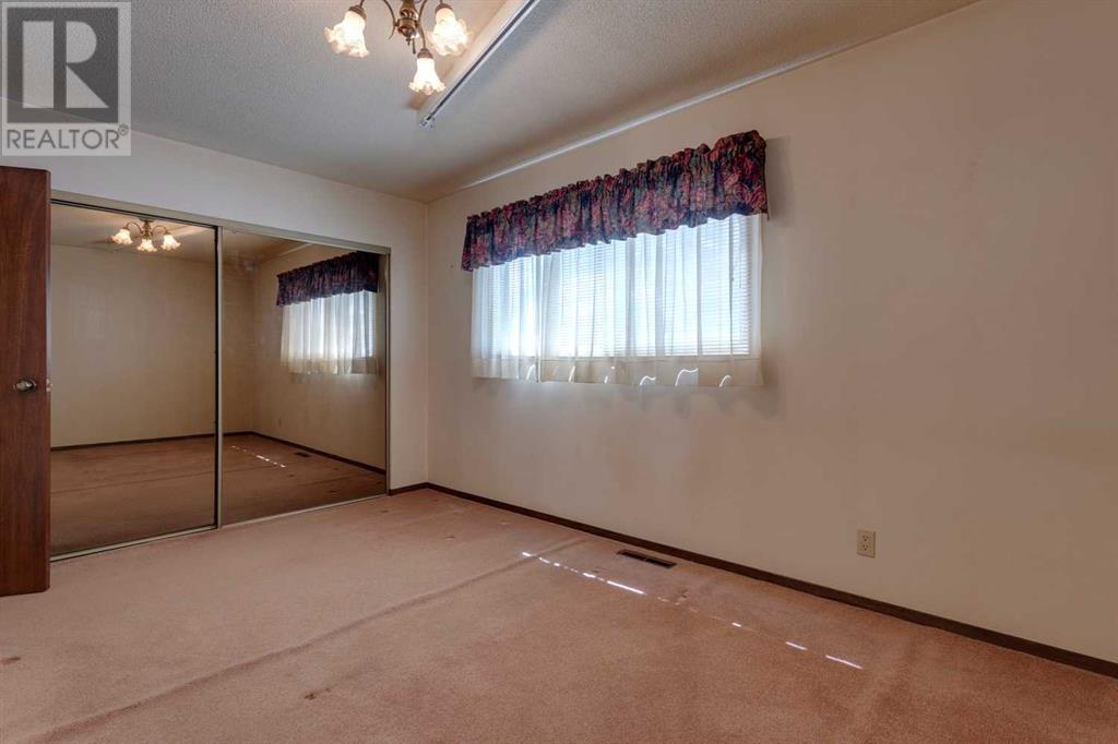 Single Family House Bungalow for Sale in  Assiniboine Road SE Acadia Calgary 