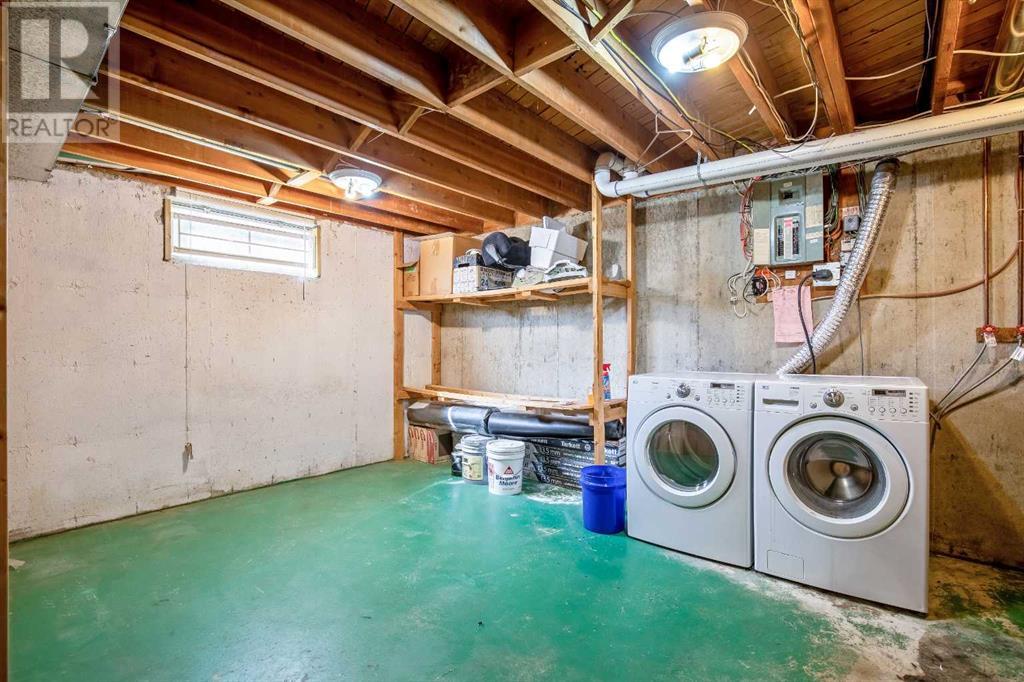 Single Family House Bungalow for Sale in  Cannell Place SW Canyon Meadows Calgary 