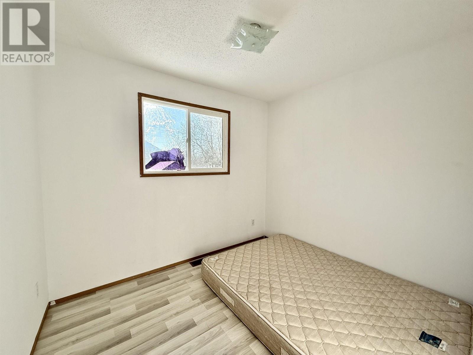 2131 24TH AVENUE, Hazelton
