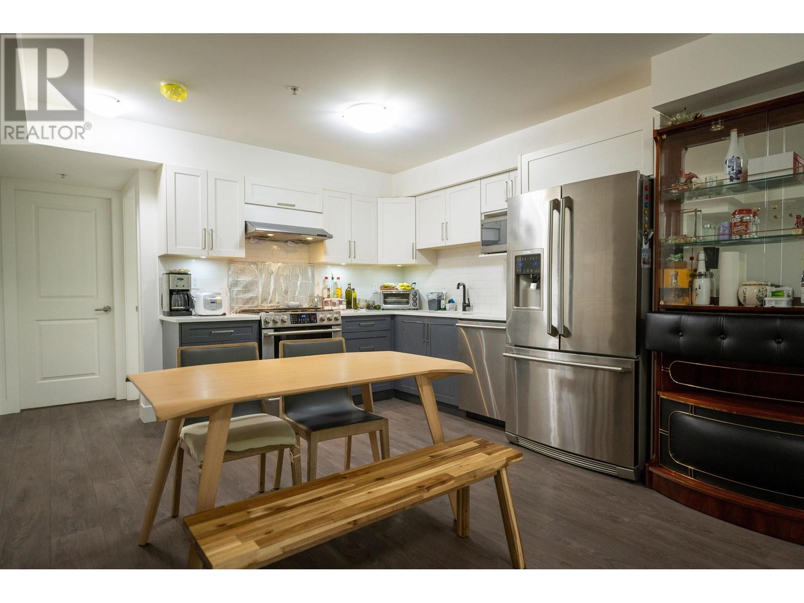 Photo 21 of 5805 Wales Street, Vancouver BC