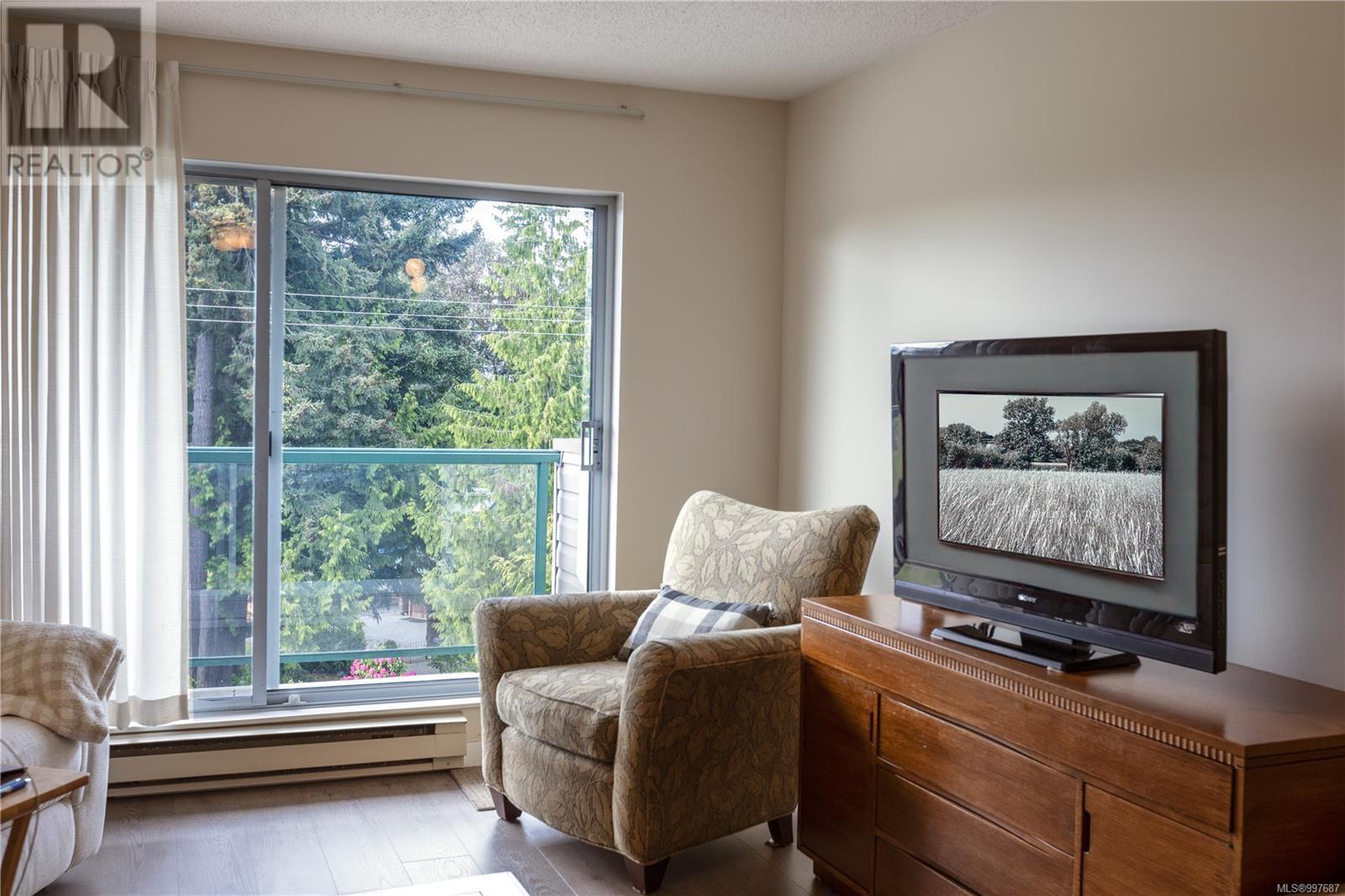 #410 6715 DOVER RD - Image 13