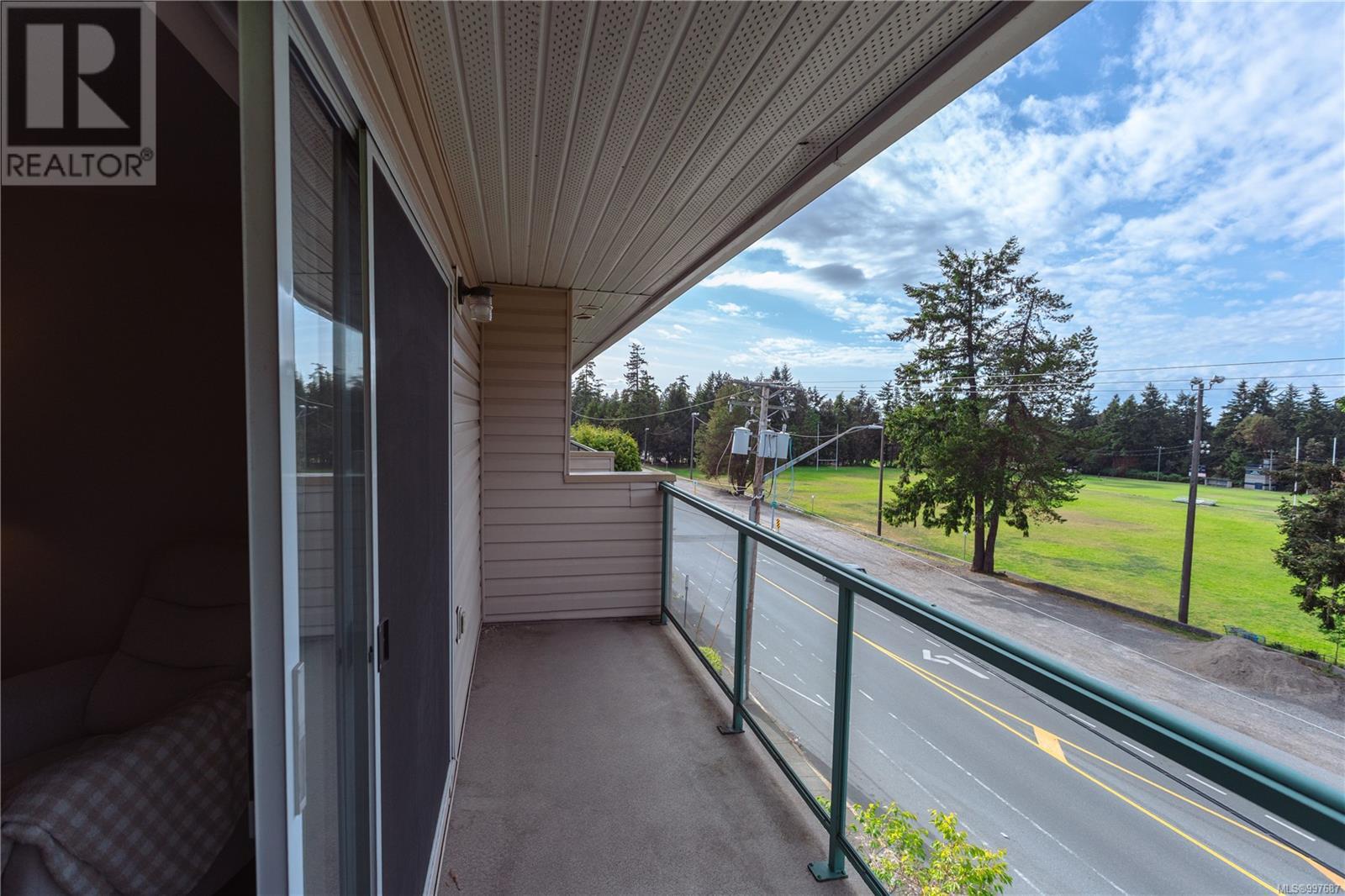 #410 6715 DOVER RD - Image 2