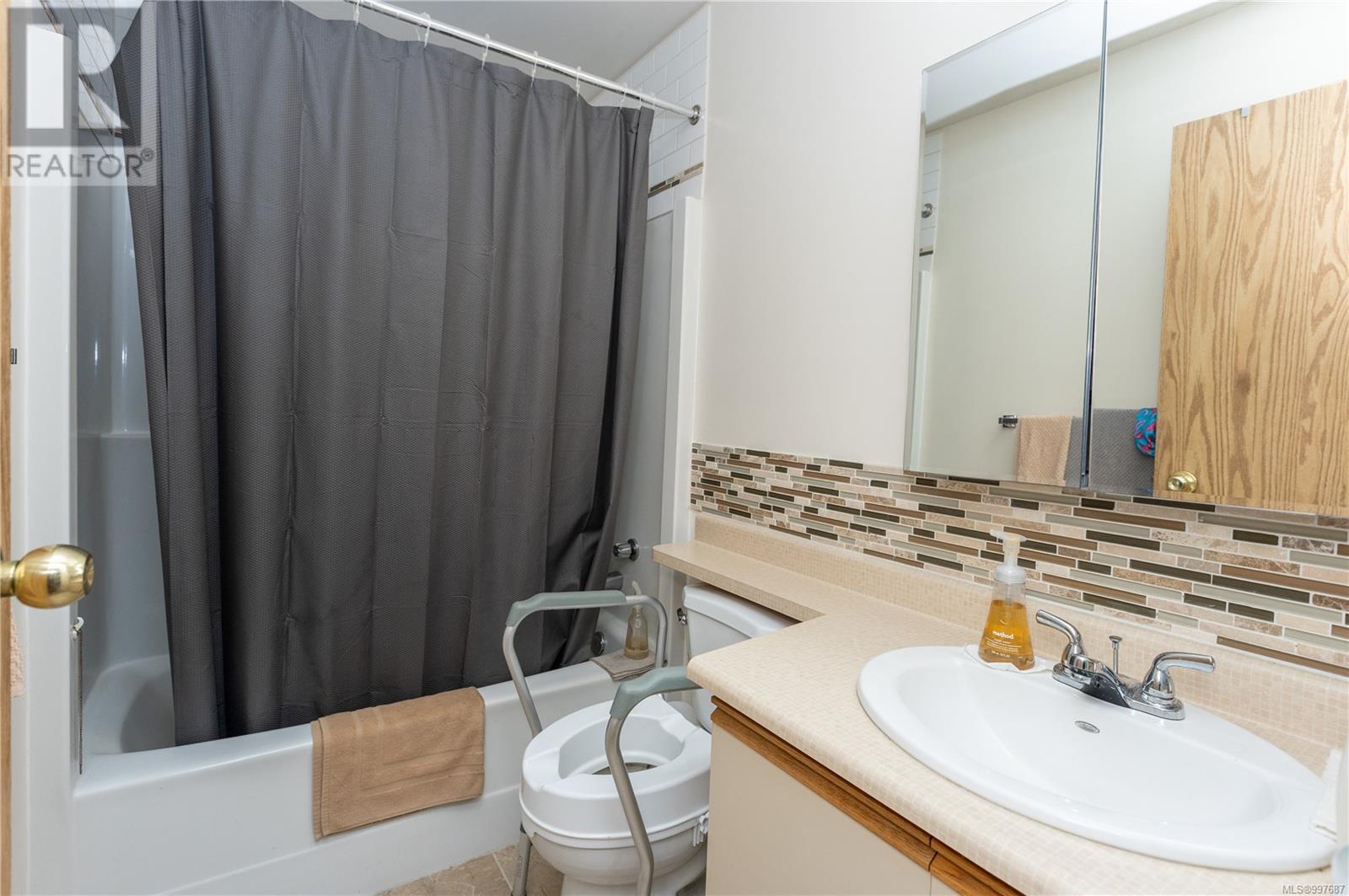 #410 6715 DOVER RD - Image 22